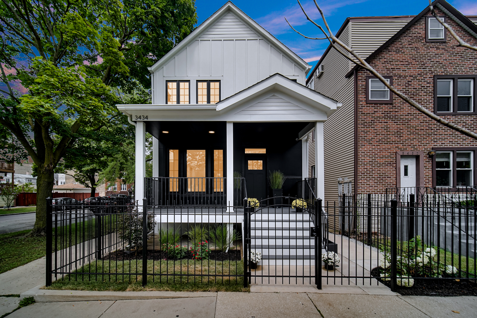 3434 W Palmer Street