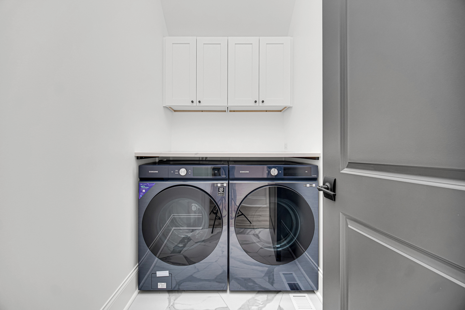 3434 W Palmer Street