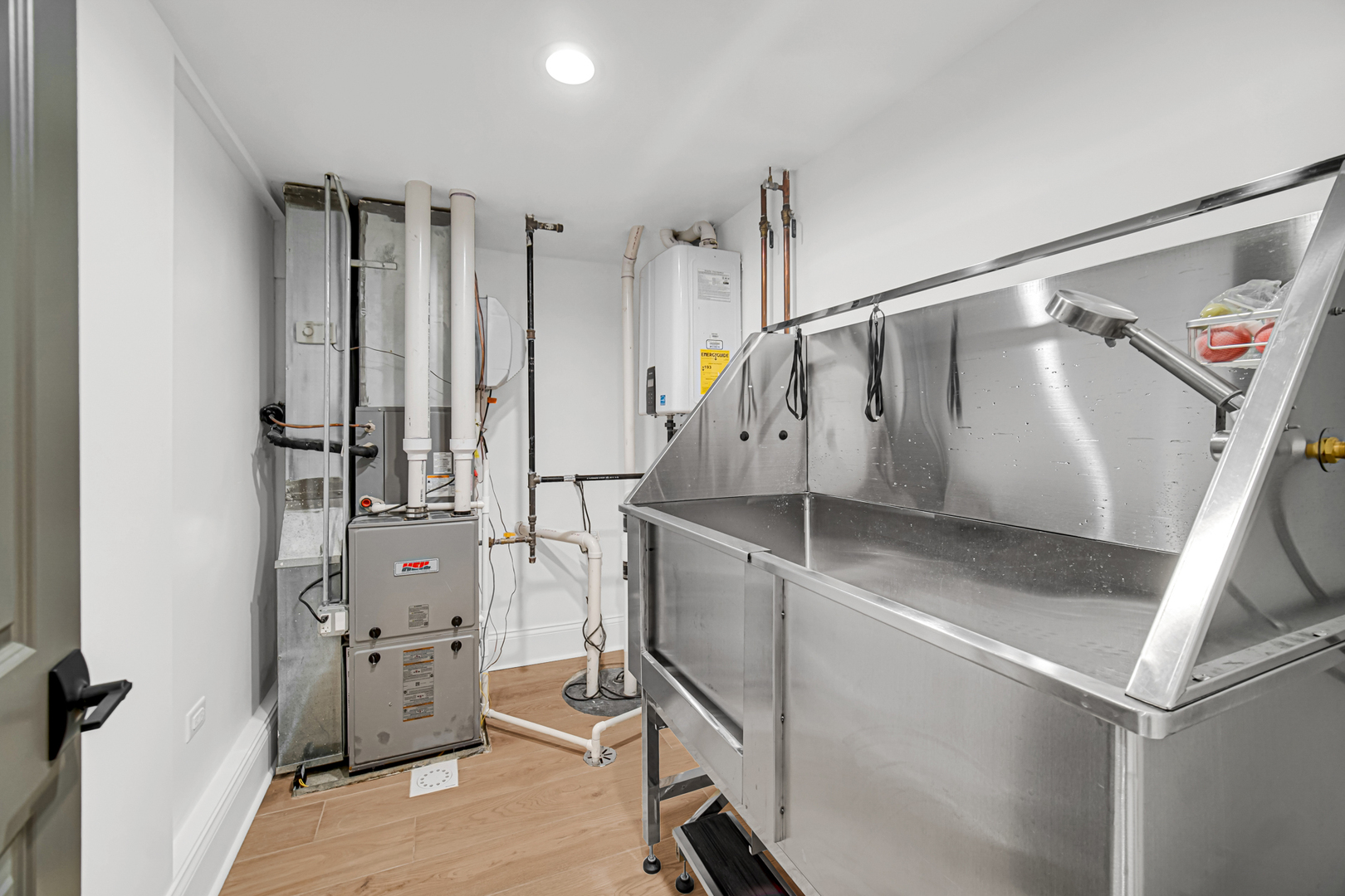 3434 W Palmer Street