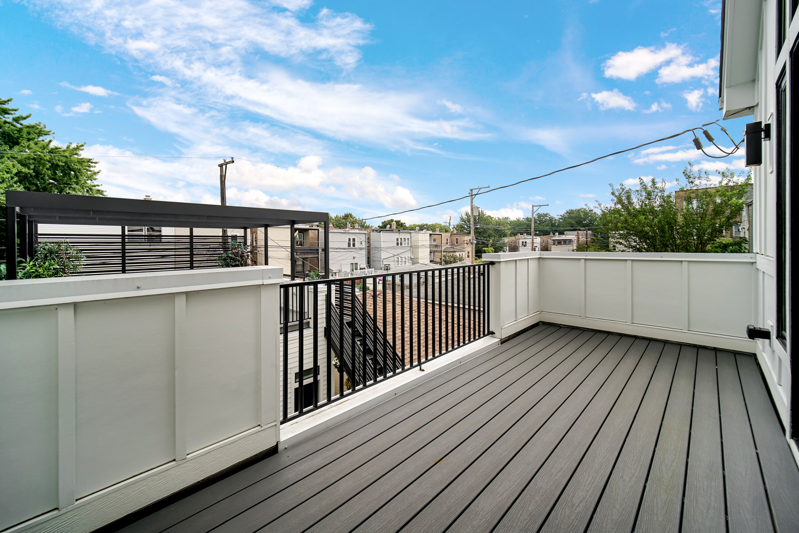 3434 W Palmer Street