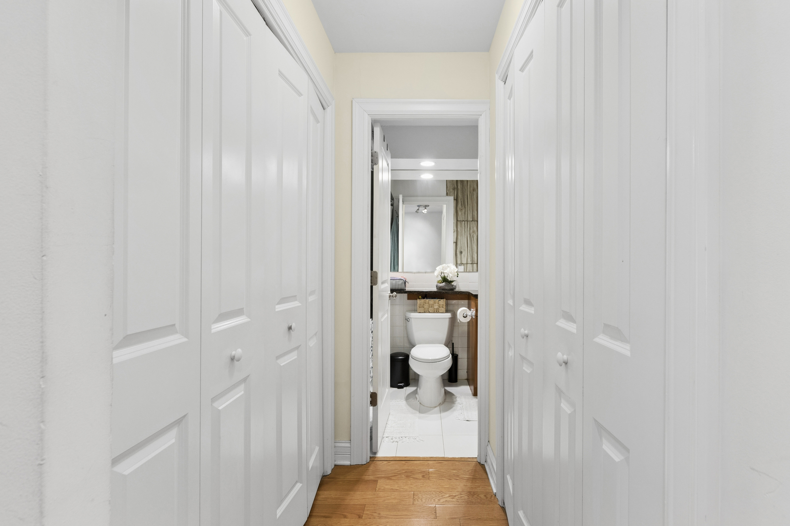 3033 N Sheridan Road Unit: 1502