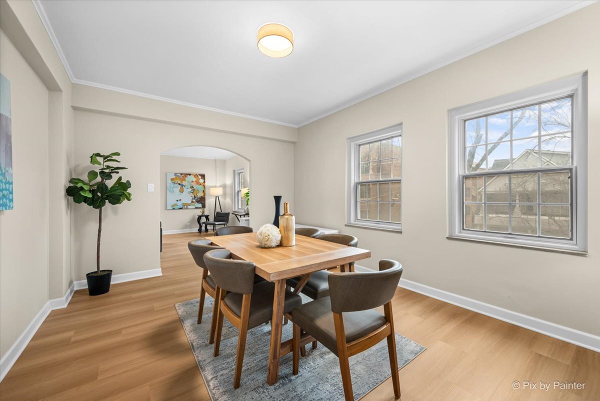 1321 E 56th Street Unit: 2