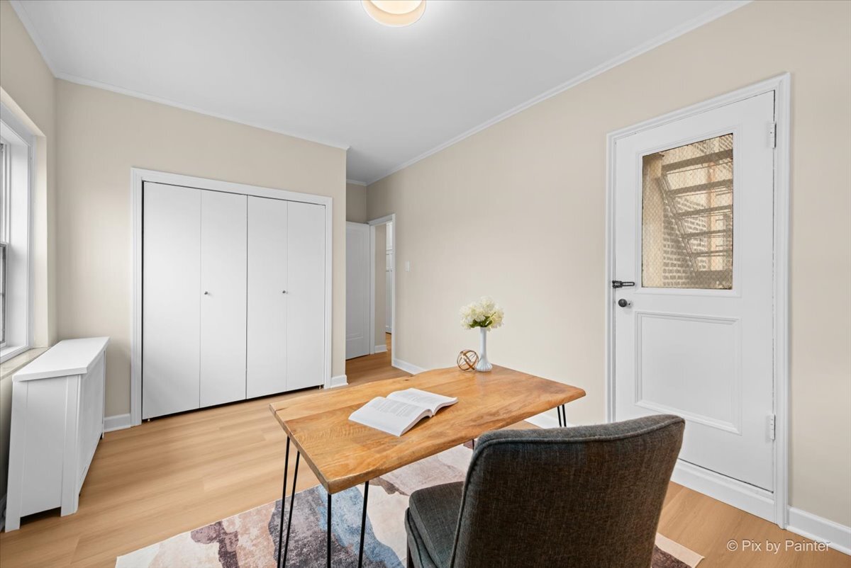 1321 E 56th Street Unit: 2