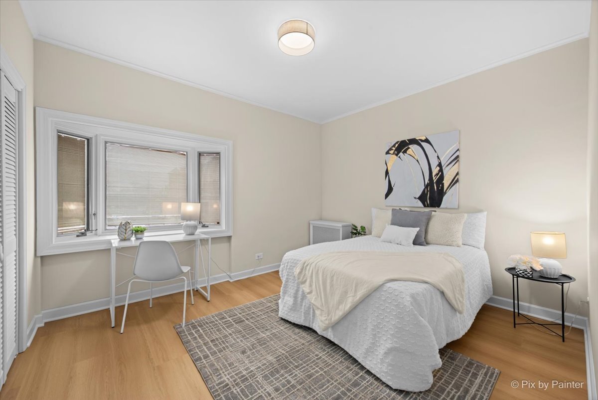 1321 E 56th Street Unit: 2