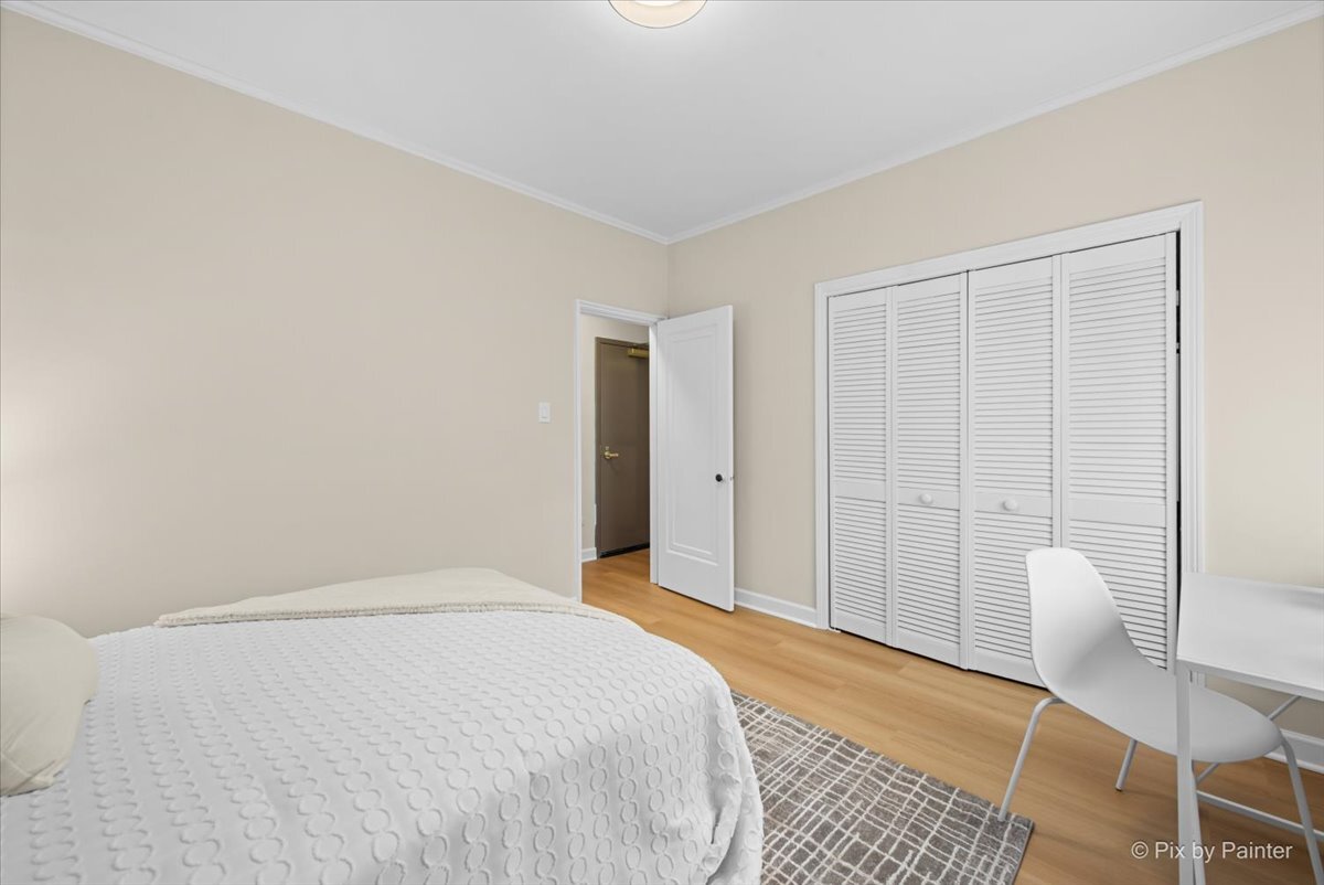 1321 E 56th Street Unit: 2