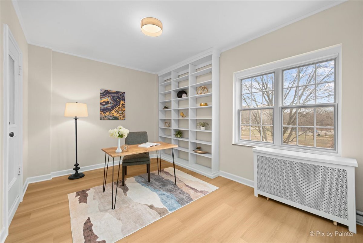 1321 E 56th Street Unit: 2