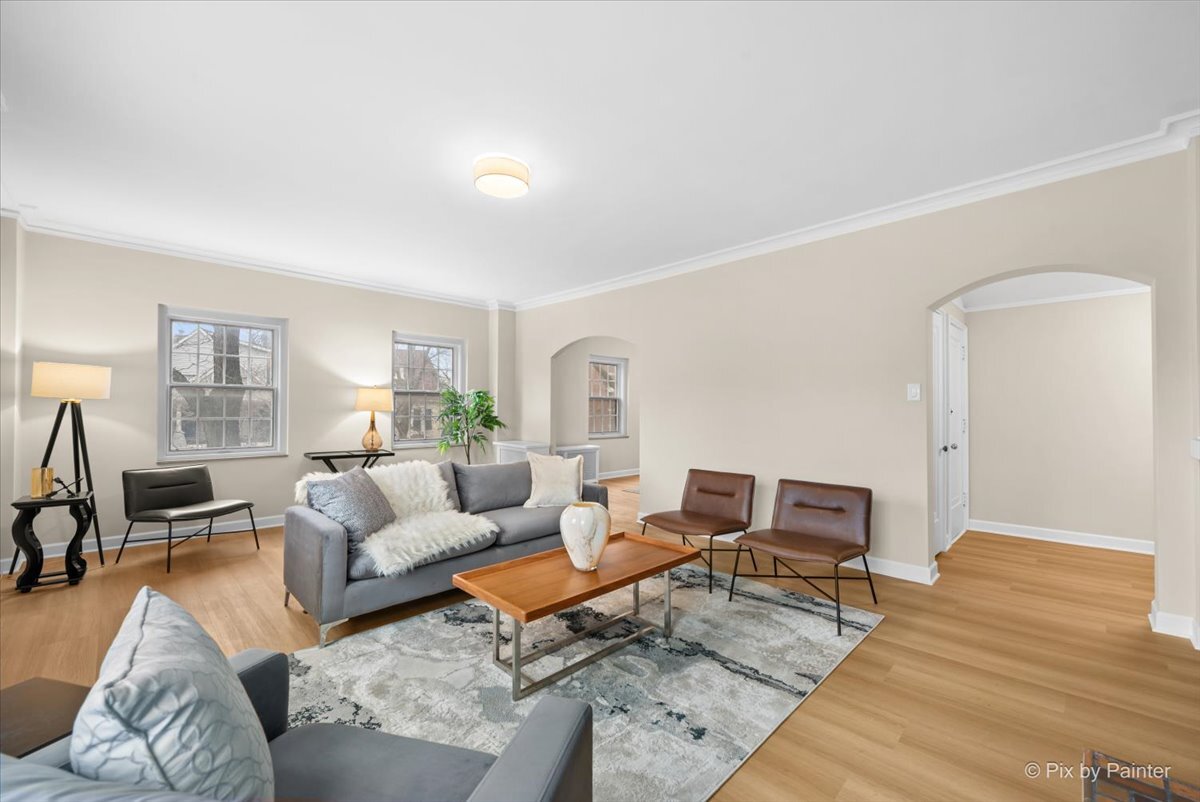 1321 E 56th Street Unit: 2