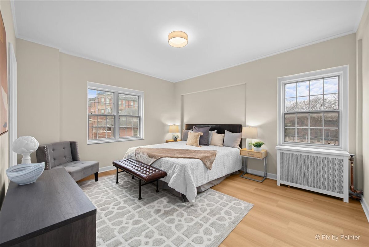 1321 E 56th Street Unit: 2