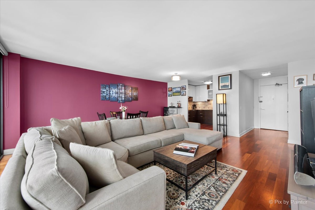 1560 N Sandburg Terrace Unit: 3206