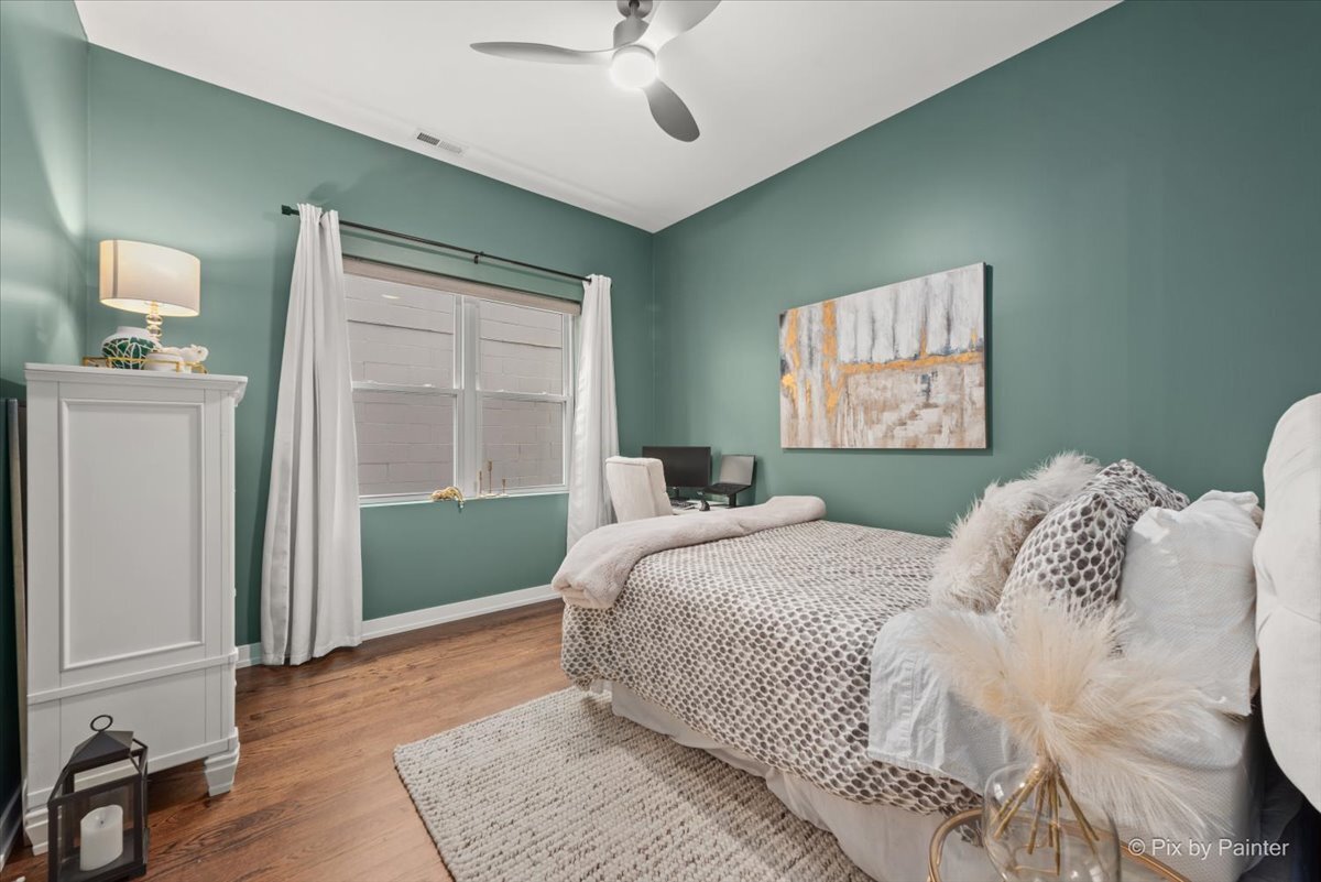 2491 N Milwaukee Avenue Unit: 4S