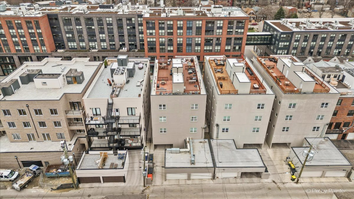 2491 N Milwaukee Avenue Unit: 4S