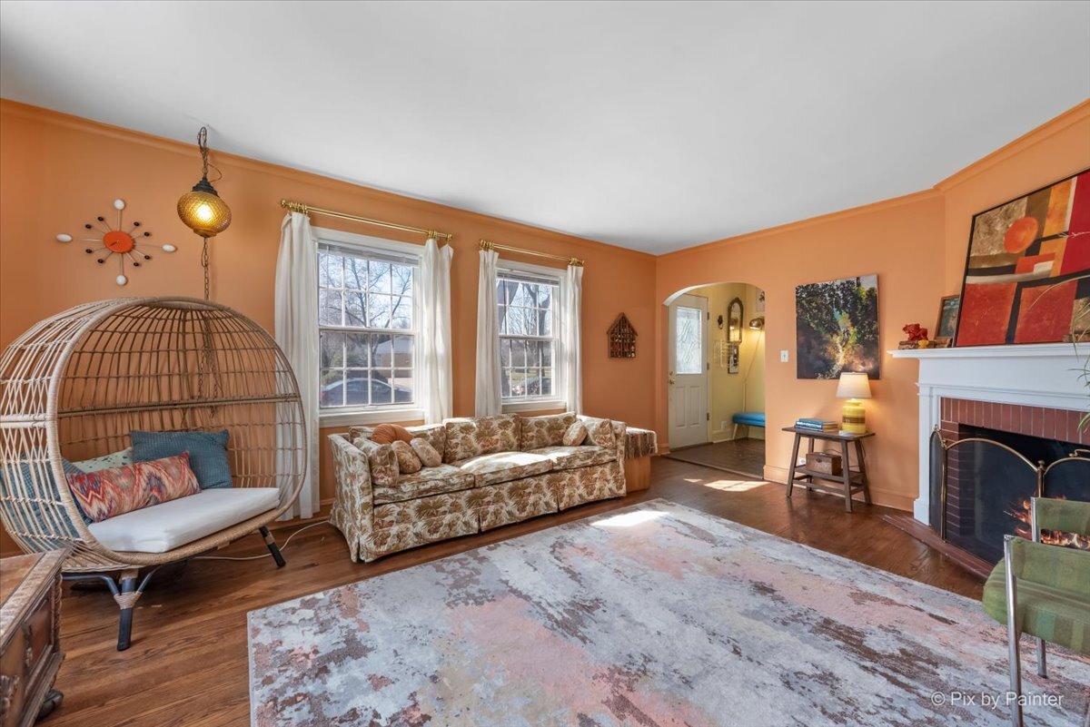 507 S Hi Lusi Avenue