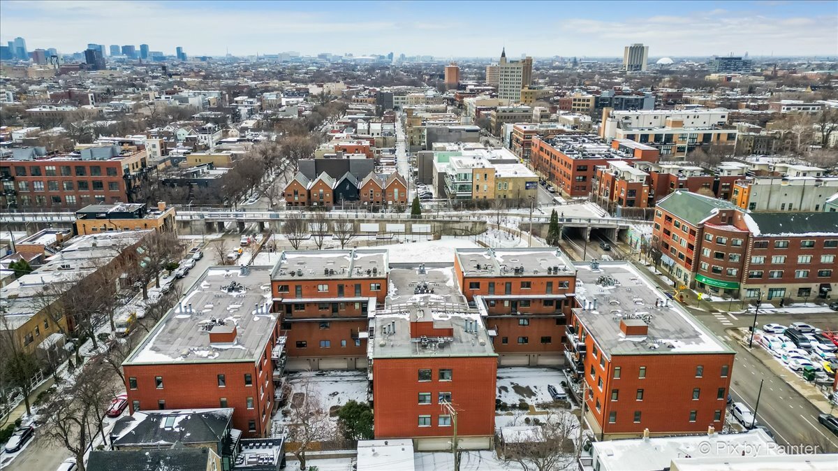 1830 N Winchester Avenue Unit: 101