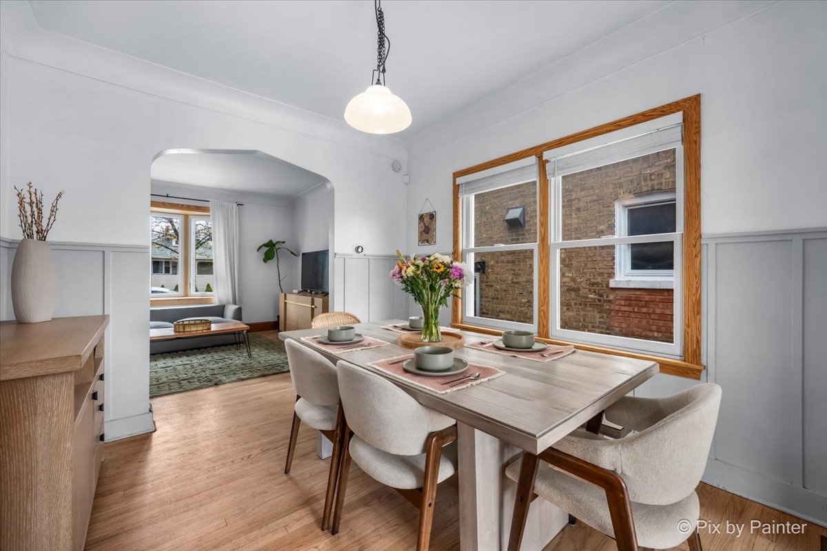 3835 Oak Park Avenue