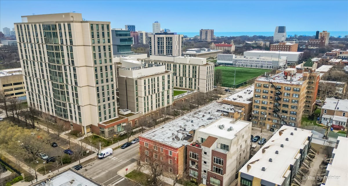 1157 E 61st Street Unit: 1