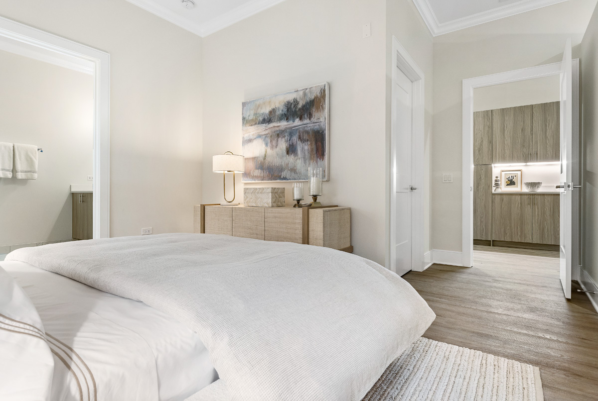 835 Lake Street Unit: 410