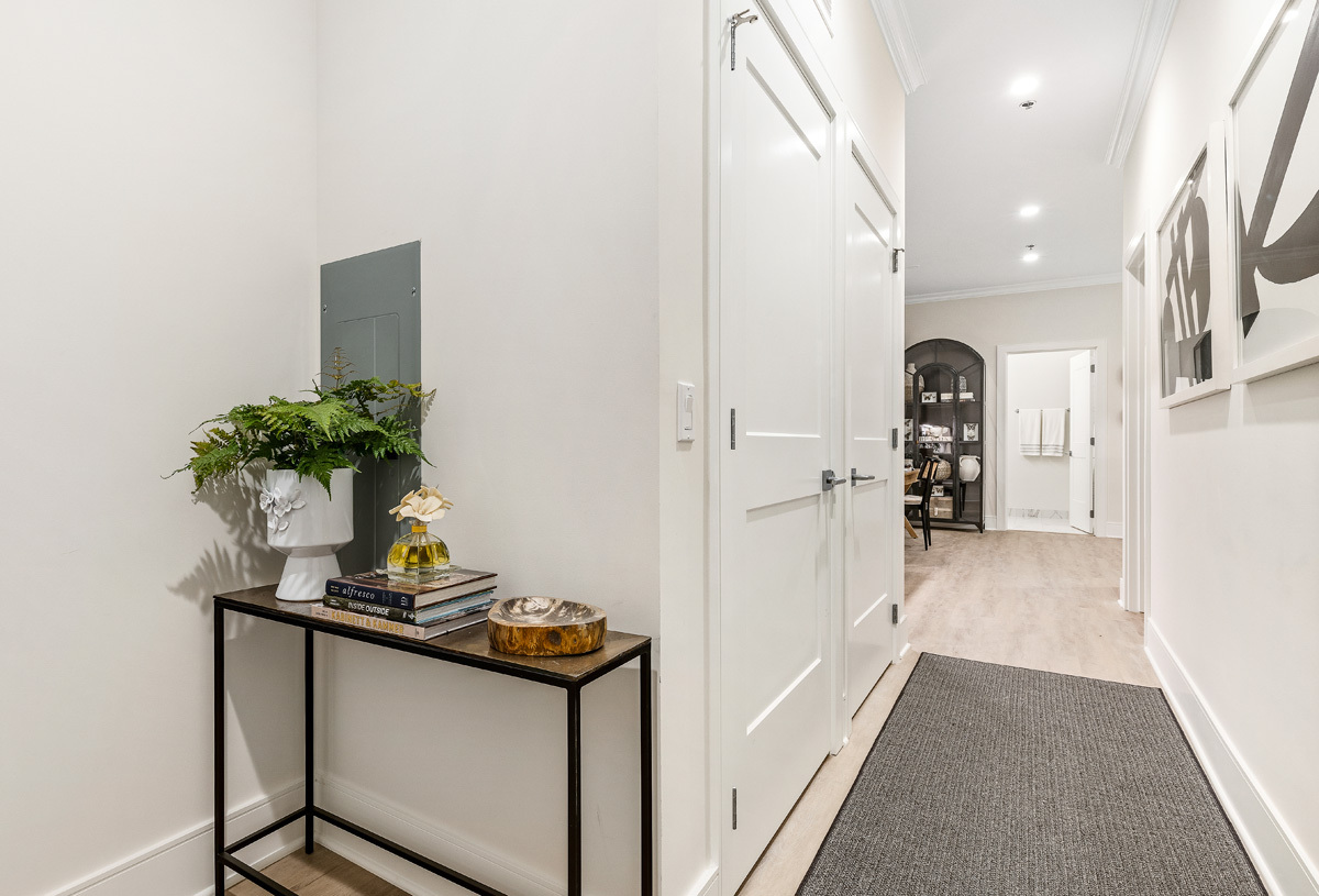 835 Lake Street Unit: 410