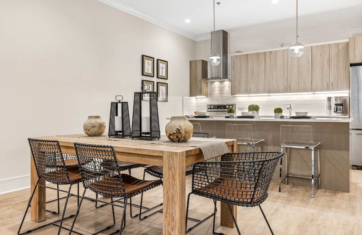 835 Lake Street Unit: 410