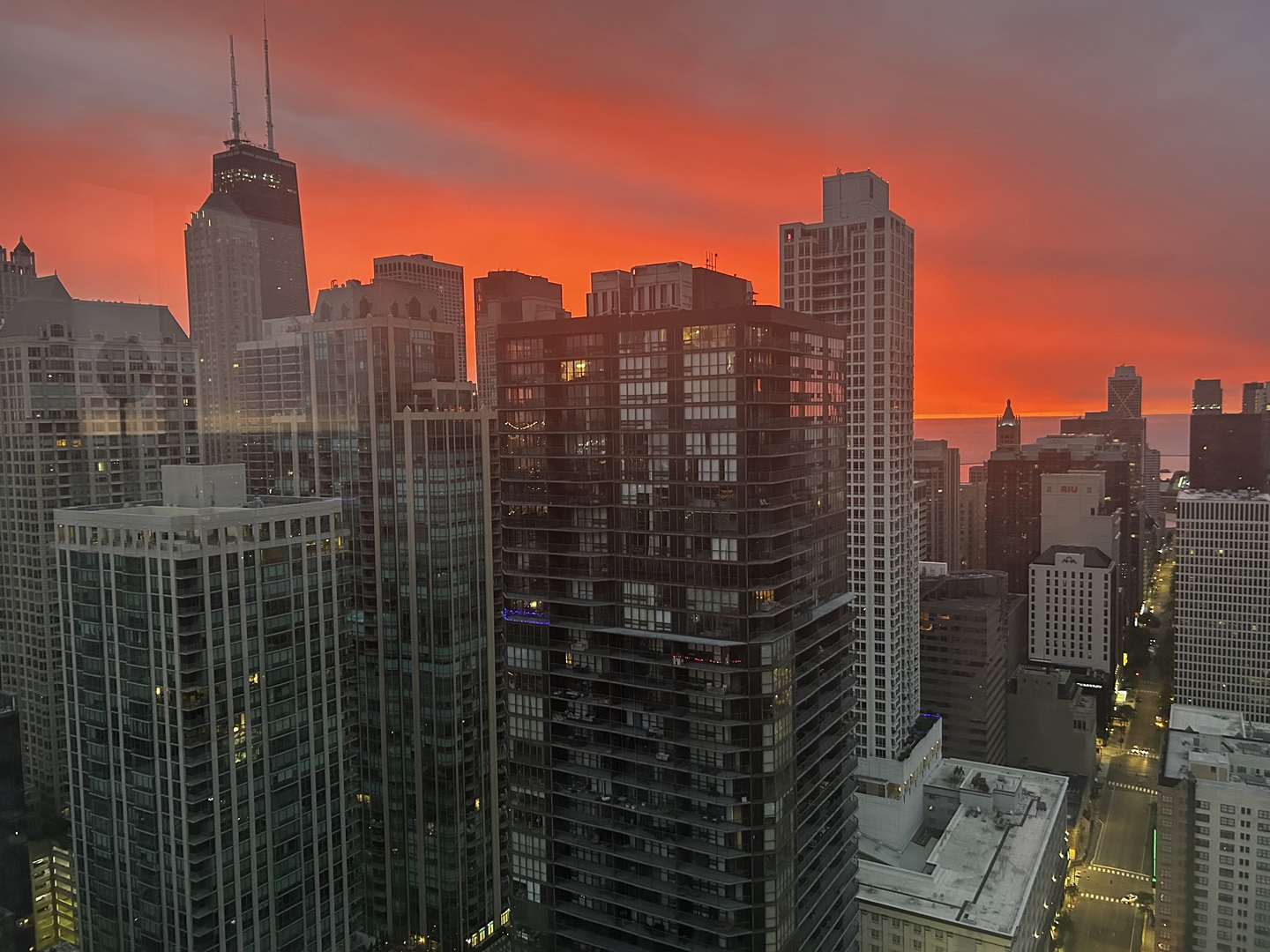 33 W Ontario Street Unit: 47A