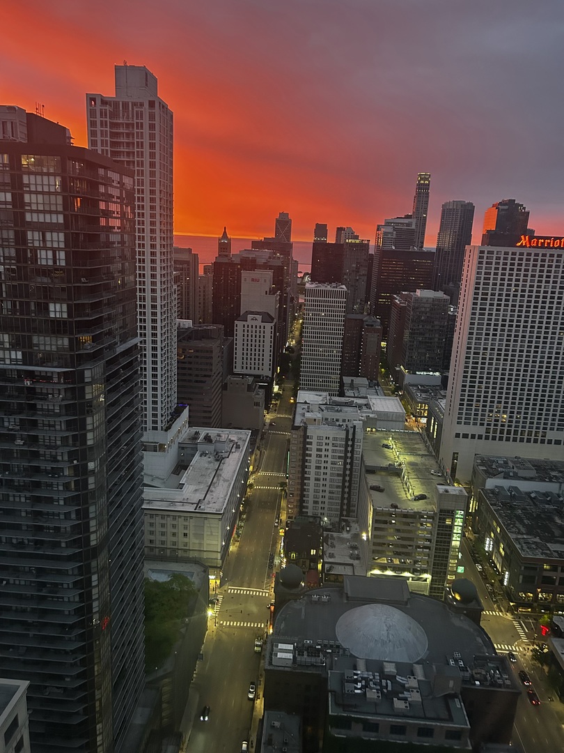 33 W Ontario Street Unit: 47A