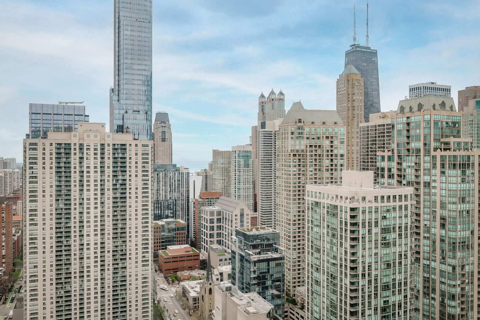 33 W Ontario Street Unit: 47A