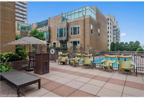 33 W Ontario Street Unit: 47A