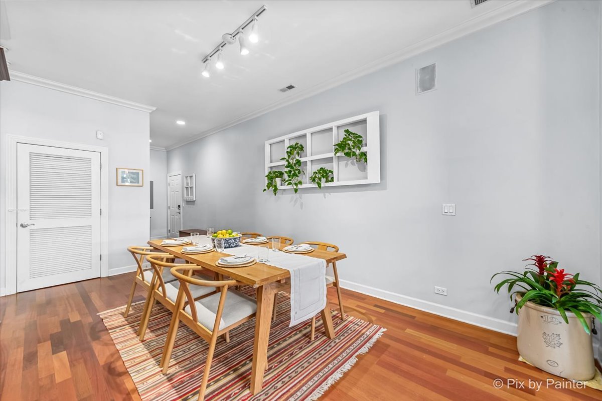 2635 W Lawrence Avenue Unit: 1A