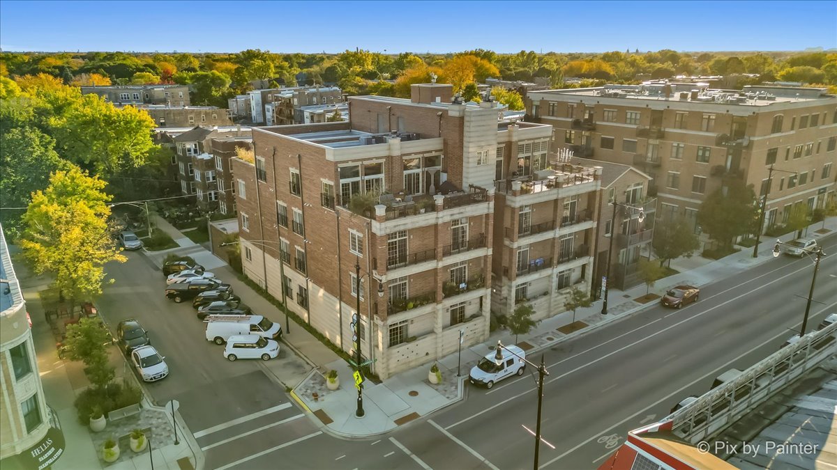 2635 W Lawrence Avenue Unit: 1A