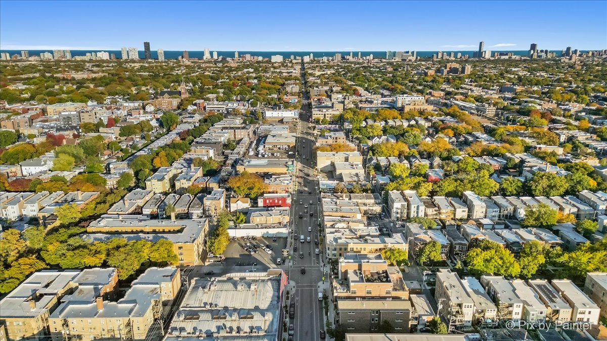 2635 W Lawrence Avenue Unit: 1A