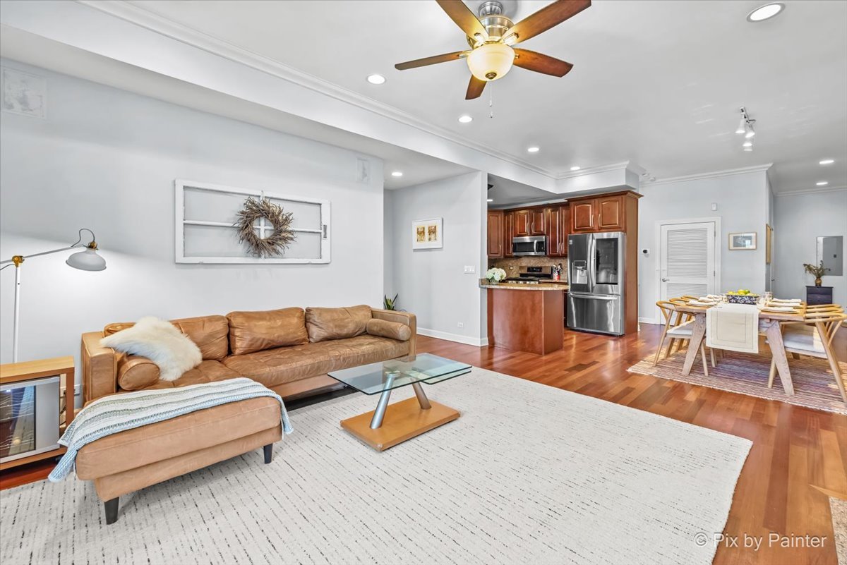 2635 W Lawrence Avenue Unit: 1A