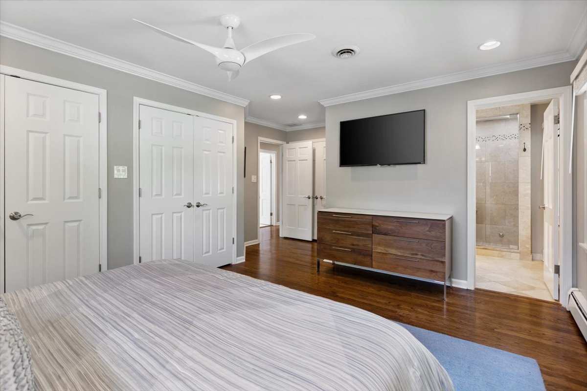 1107 Donegal Lane