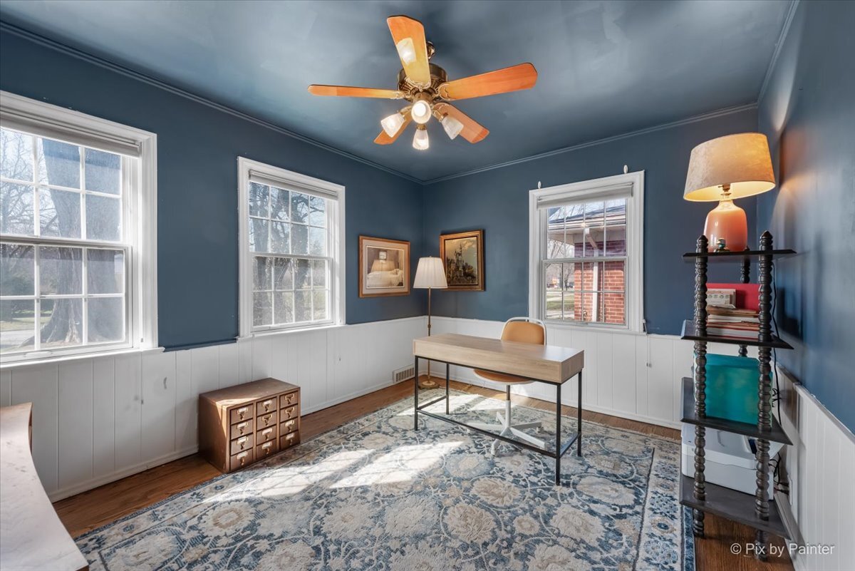 507 S Hi Lusi Avenue