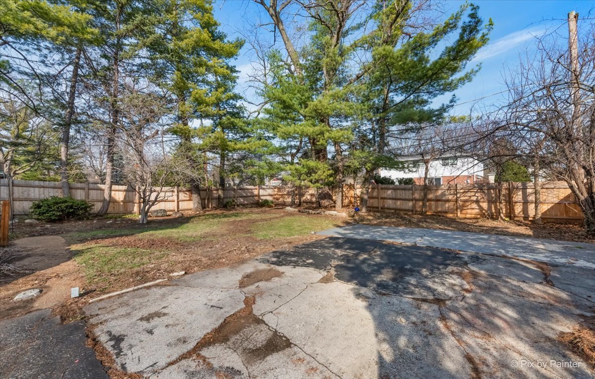 507 S Hi Lusi Avenue