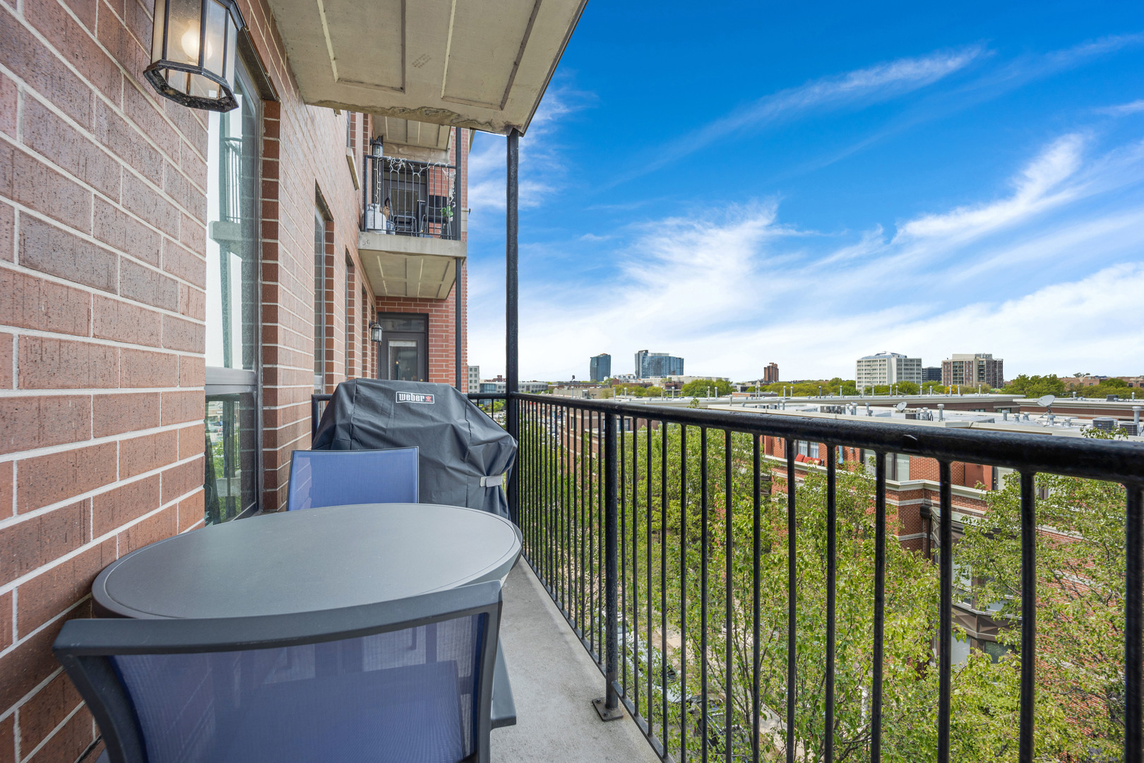 343 W Old Town Court Unit: 504