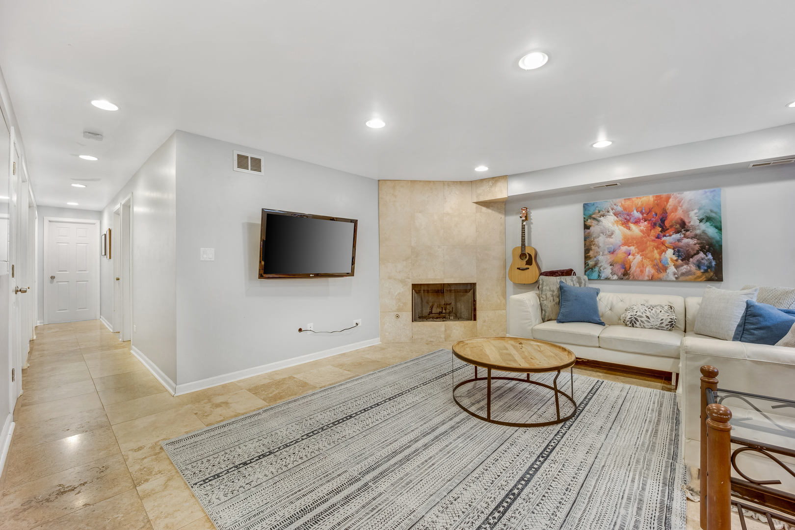 1111 N Mozart Street Unit: 1
