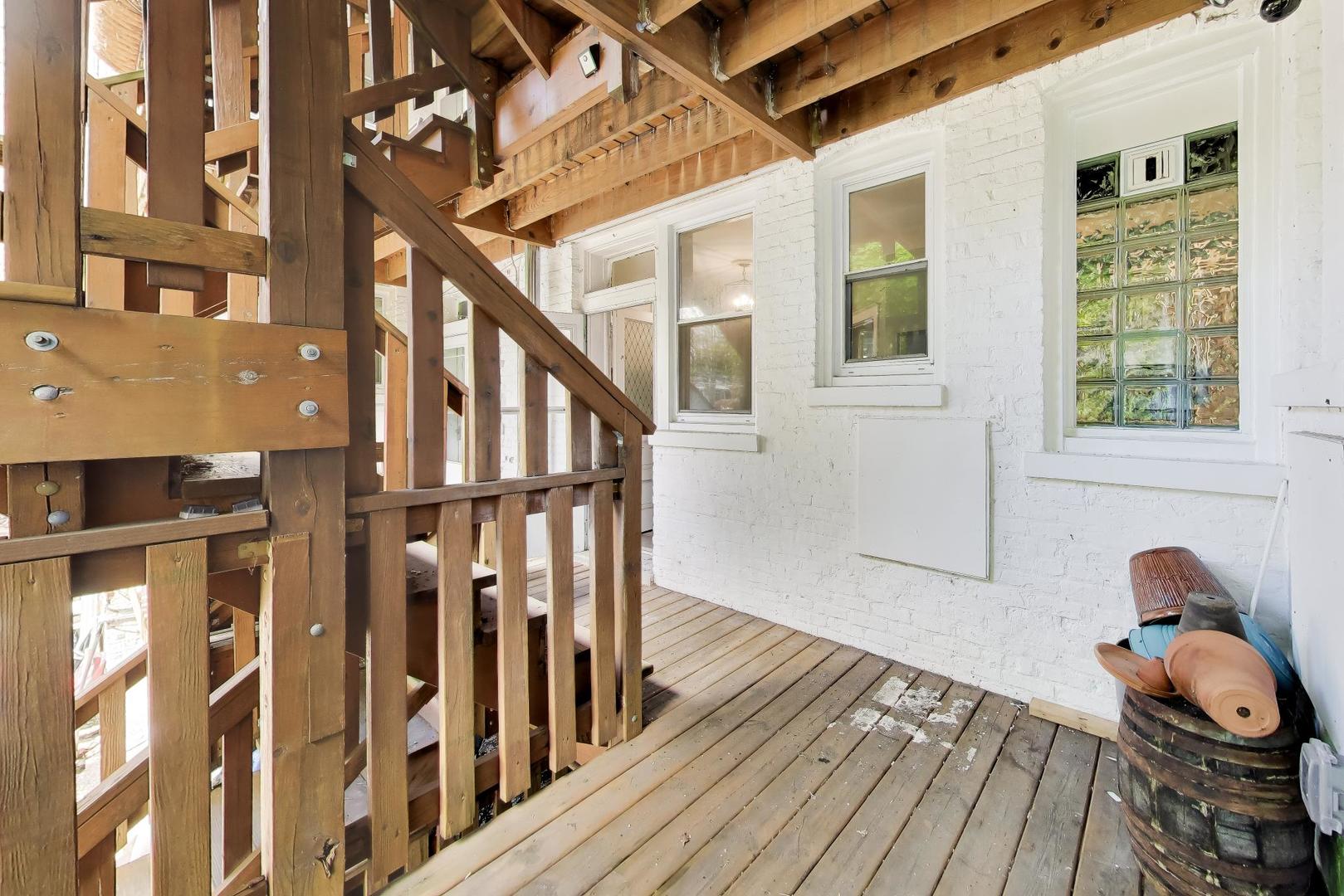 5924 N MAGNOLIA Avenue Unit: 1N