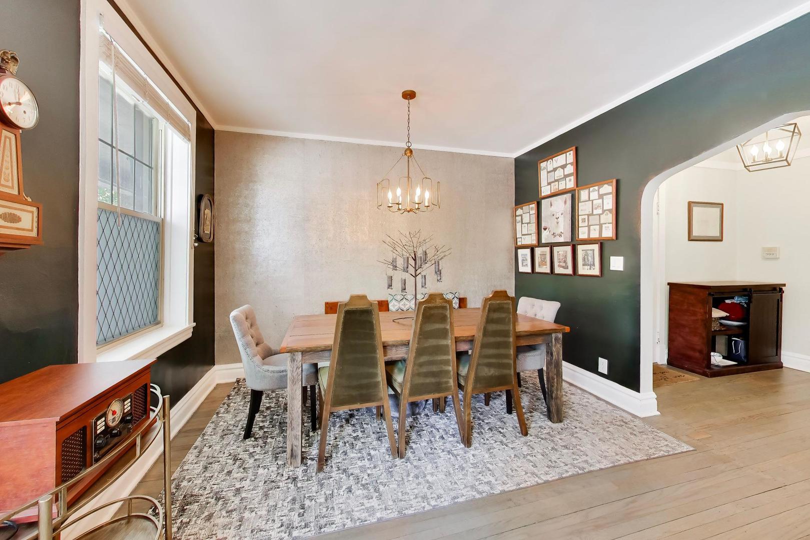5924 N MAGNOLIA Avenue Unit: 1N