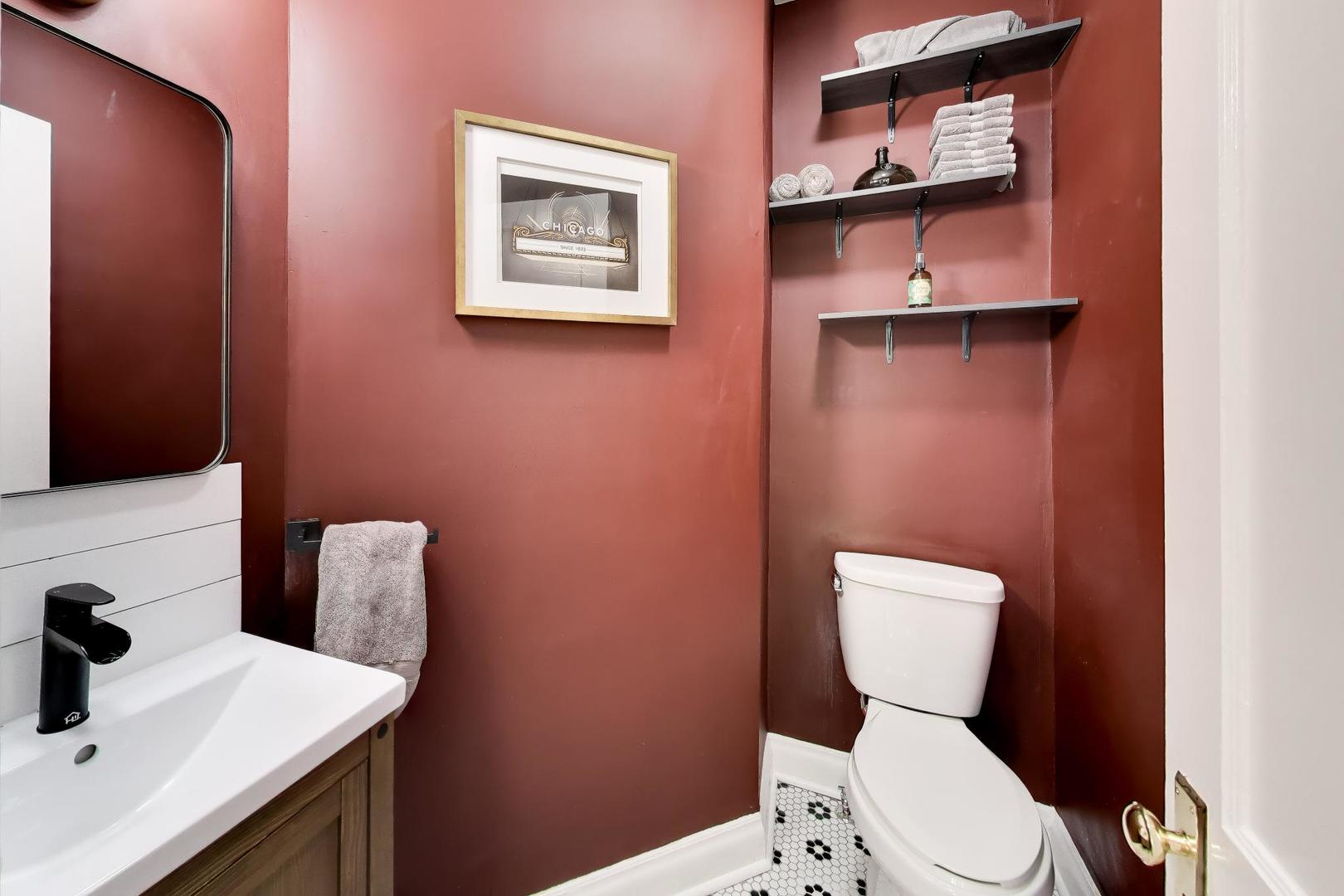 5924 N MAGNOLIA Avenue Unit: 1N