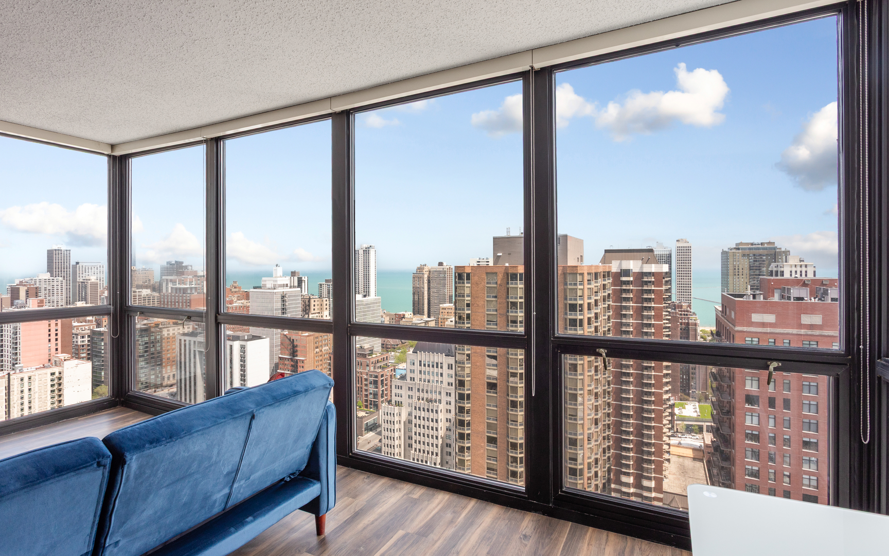 1122 N Clark Street Unit: 3507