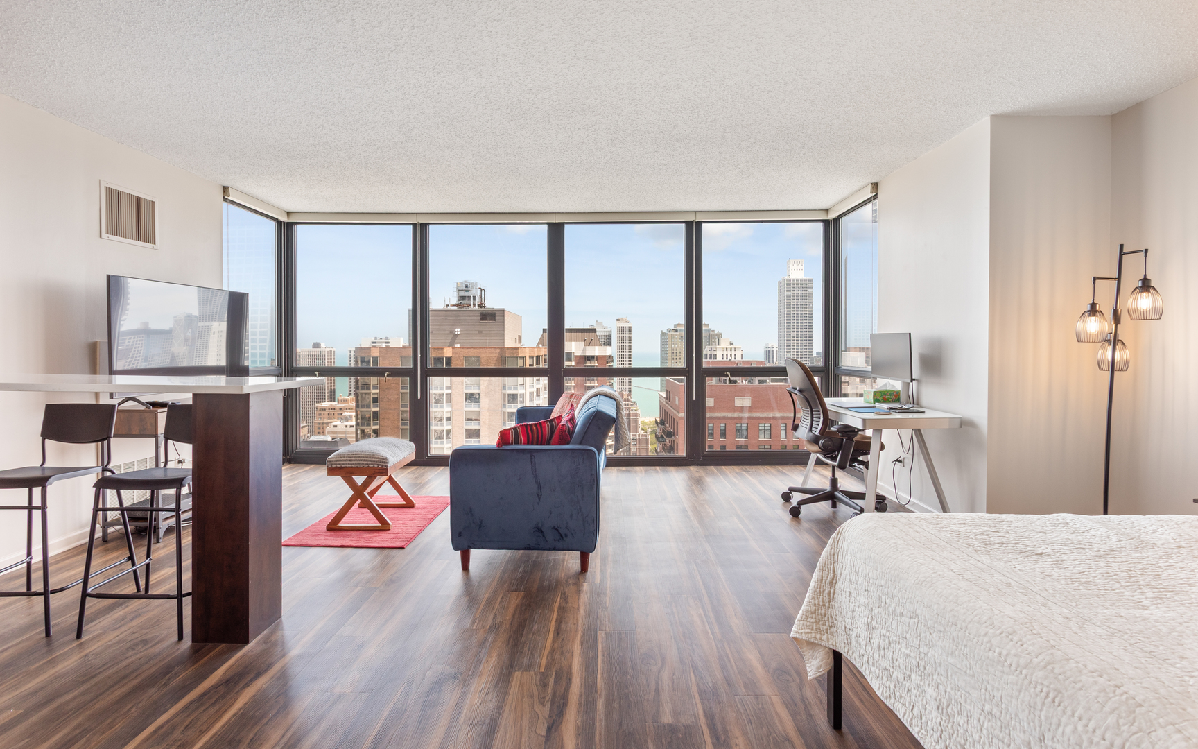 1122 N Clark Street Unit: 3507