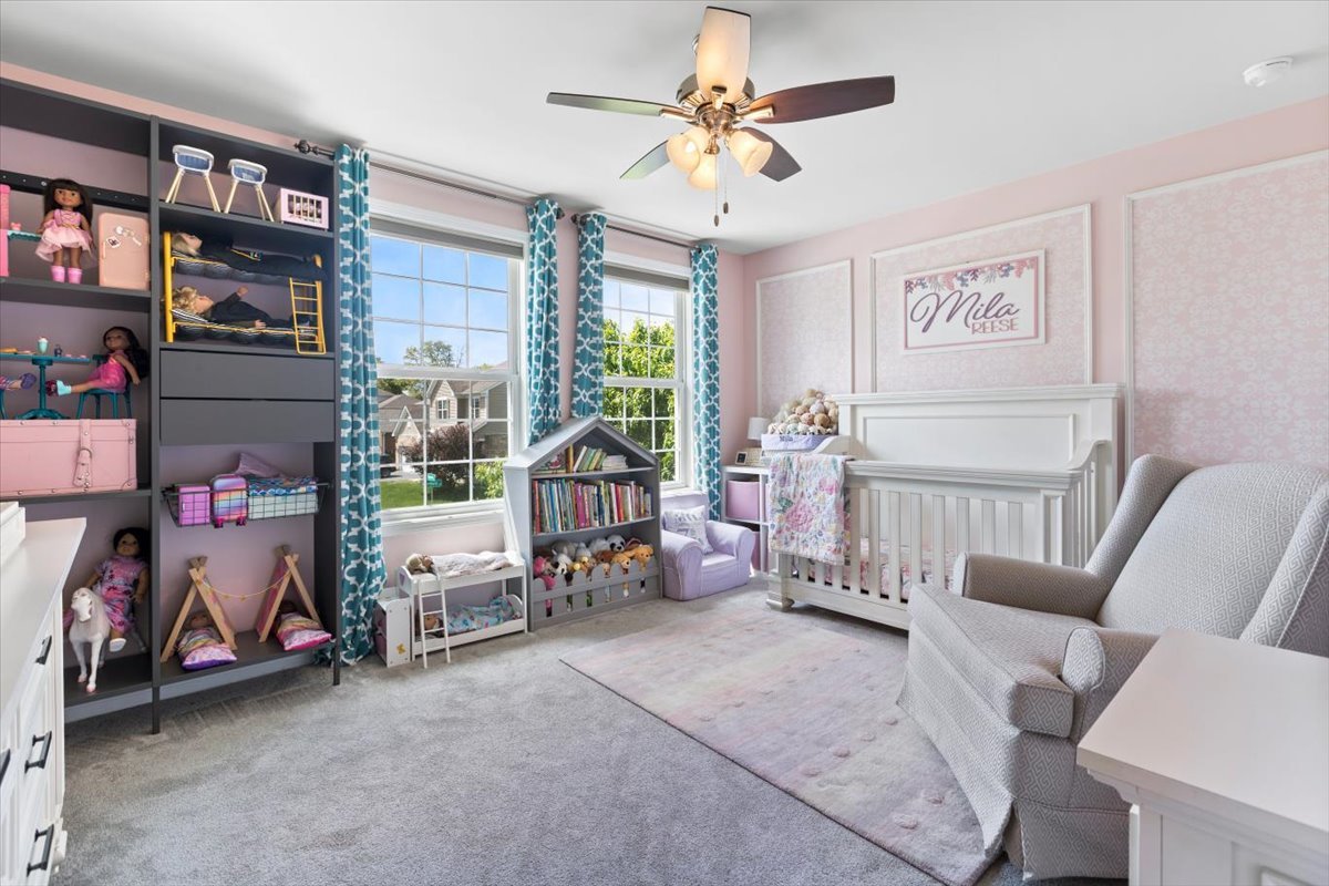 1516 HARTFORD Lane
