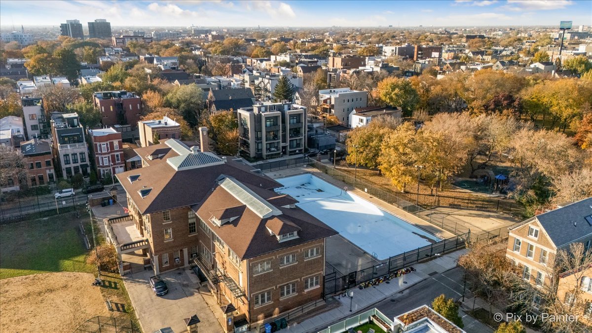 2216 N Hamilton Avenue Unit: 3