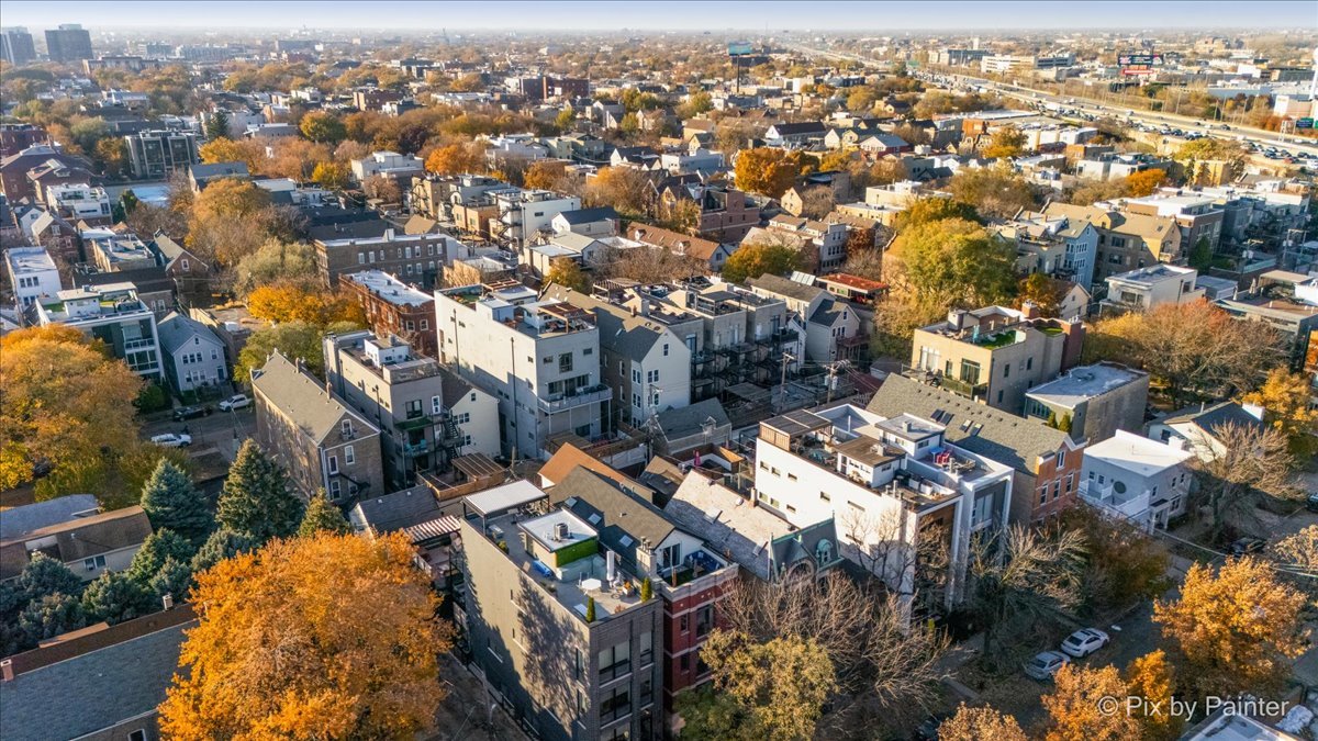 2216 N Hamilton Avenue Unit: 3
