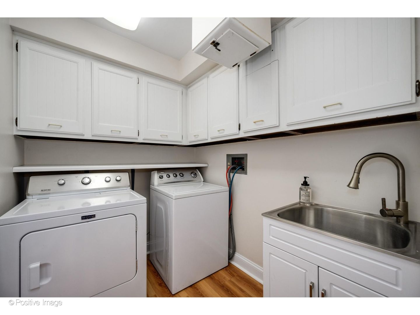 1367 SANFORD Lane