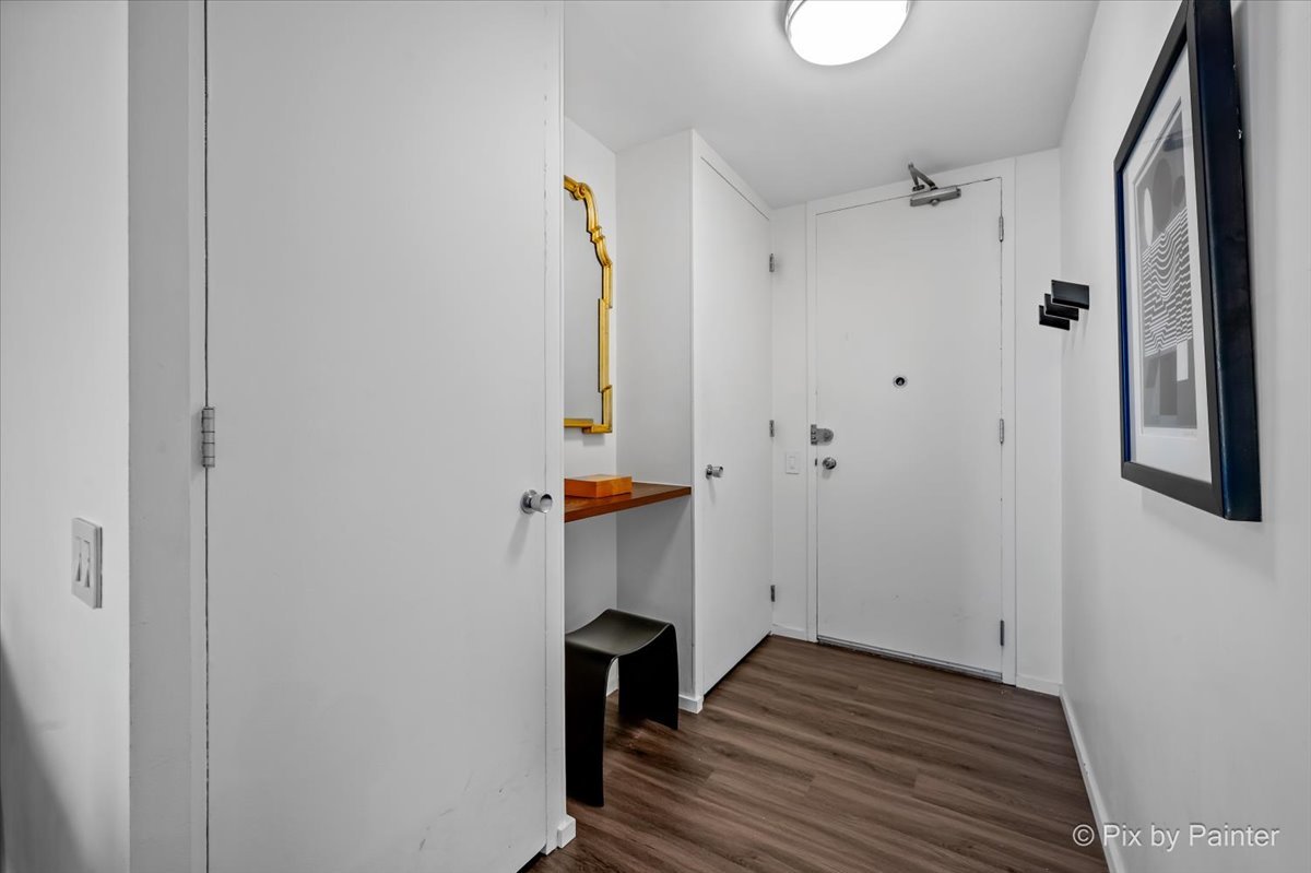 900 N LAKE SHORE Drive Unit: 2303