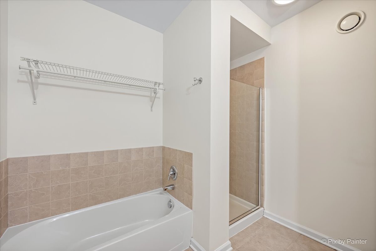 125 S Jefferson Street Unit: 907