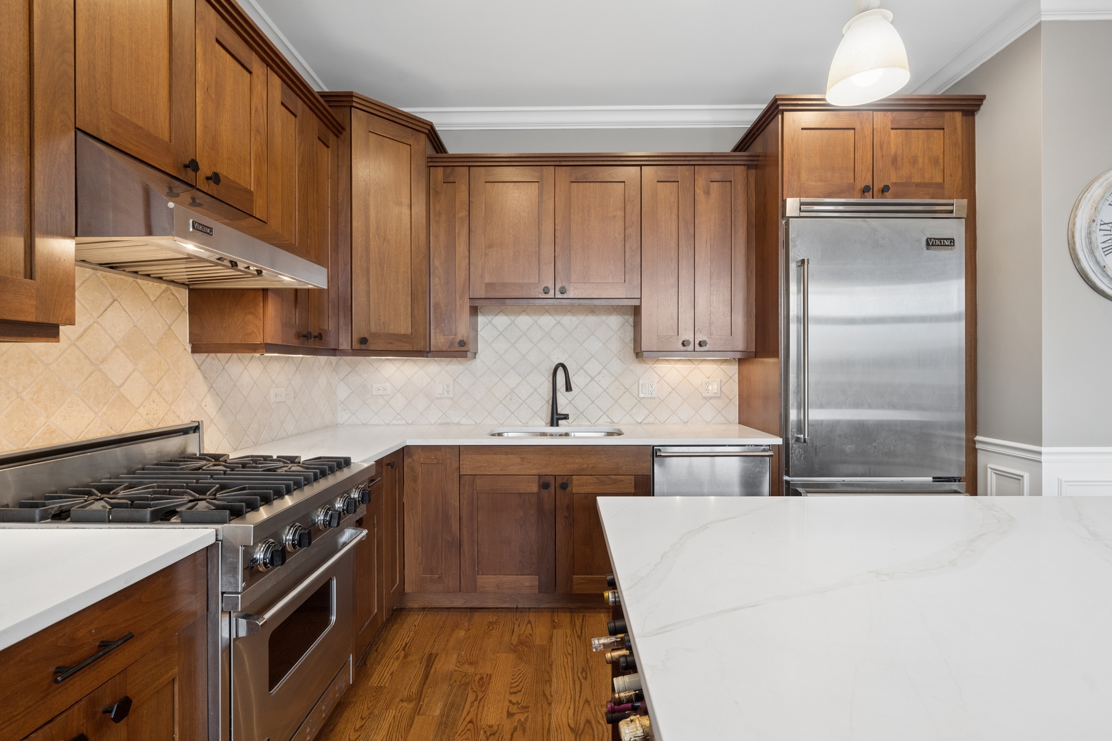 1130 W Diversey Parkway Unit: 4W