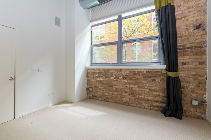1735 N Paulina Street Unit: 206