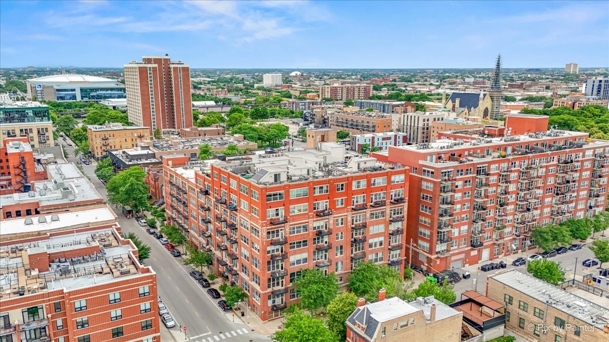 1500 W MONROE Street Unit: 422