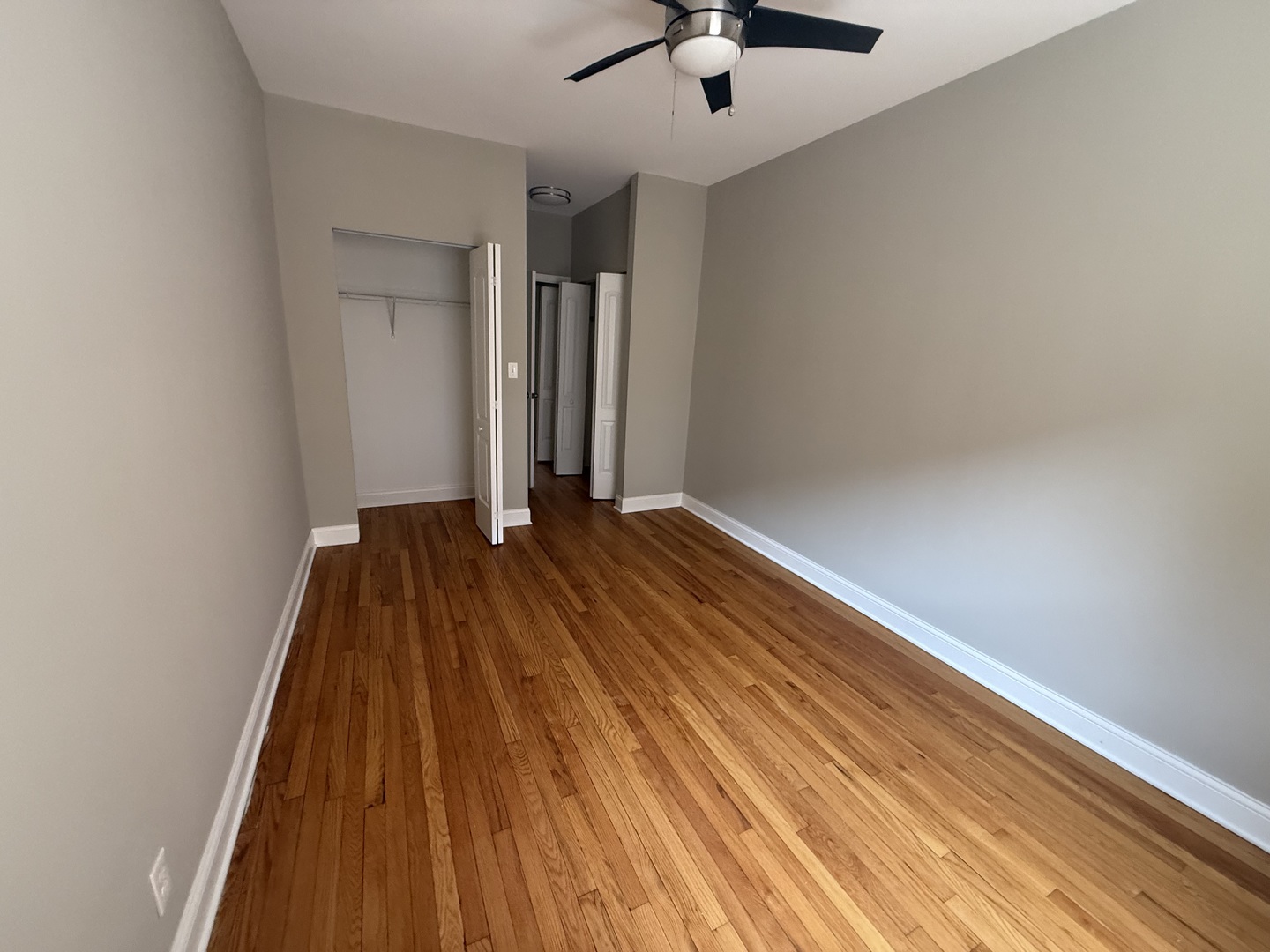 836 E 53rd Street Unit: 3N